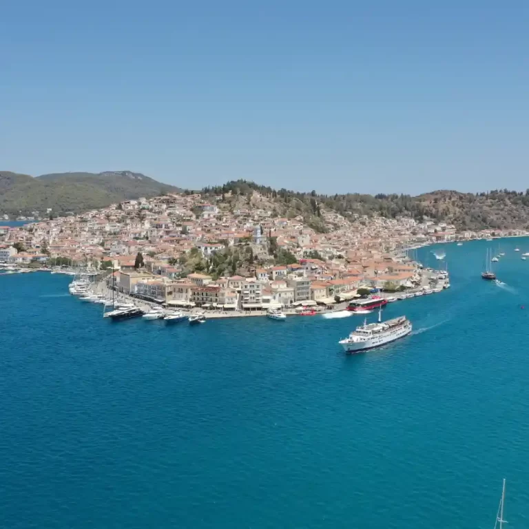 POROS PORT